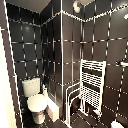 L'altezza Joli T2, Proche Plage, Terrasse, Parking Apartment Menton